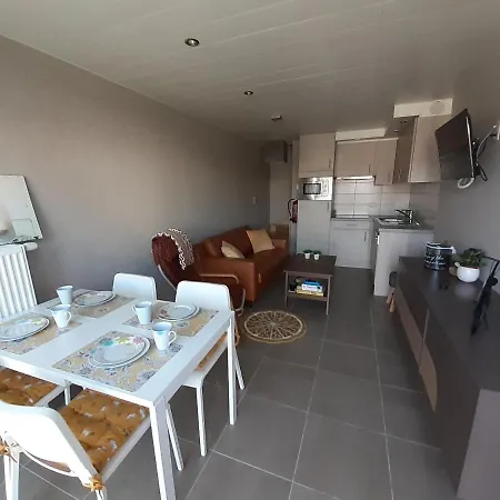 Holiday home De Tureluur Vakantiehuisjes Bredene