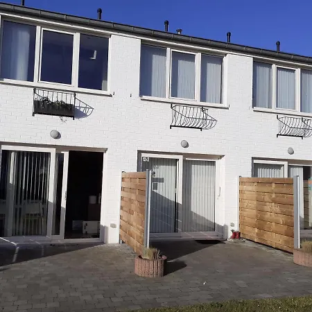 度假居 De Tureluur Vakantiehuisjes *